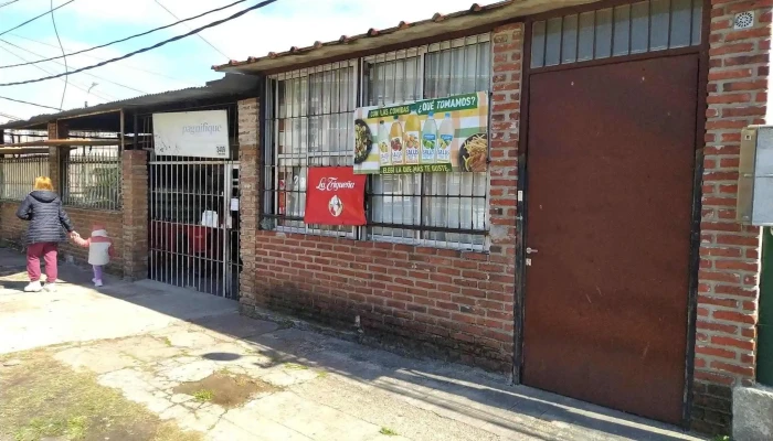 Super España - Calle Dr. José Irureta Goyena 3409