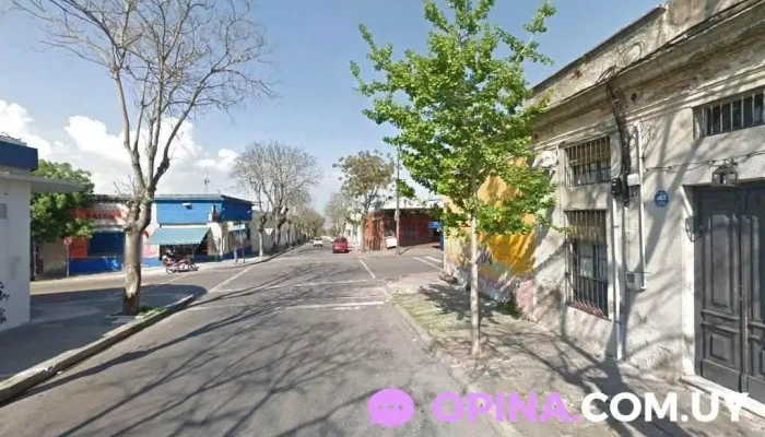 Susana Levaggi. Peluquería Integral - 12800 Montevideo