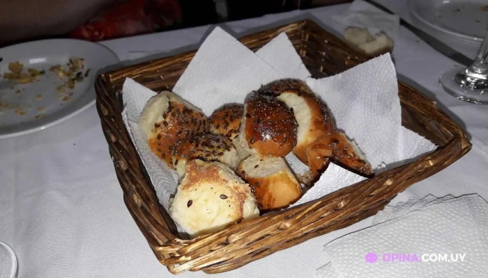 Taller Gastronomico Luis Zunino Comida Y Bebida - Canelones