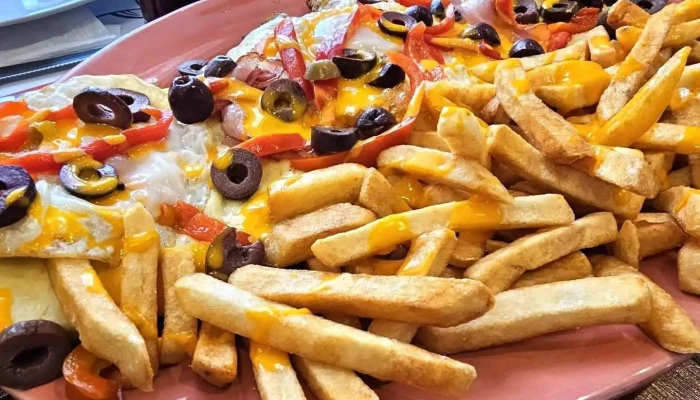 Tenedor Fino Cafeteria Y Restaurante Papas Fritas - Punta del Este