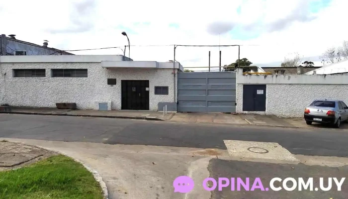 Textil La Paz S.a. - 15900 La Paz