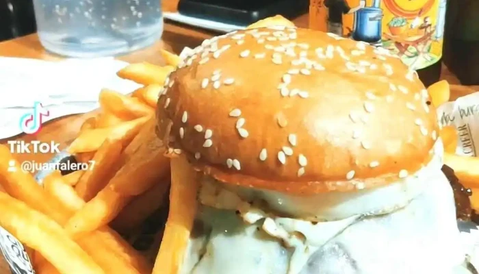 The Burger Vilas -  Papas Fritas - Montevideo