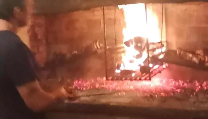 The Ronca Bar Slots Comidas Y Bebidas - Omb&uacute;es de Lavalle