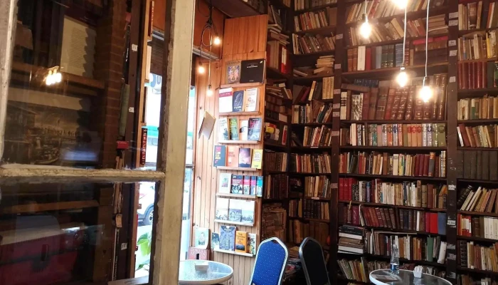 Tiempo Y Tiempo -  Puntaje - Montevideo