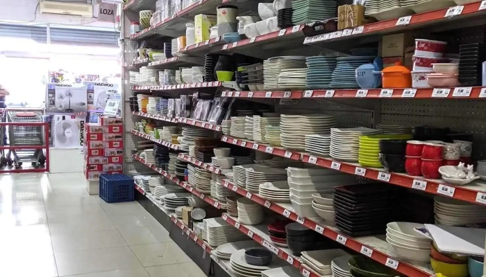 Tienda - Casino Importaciones - 11800 Montevideo