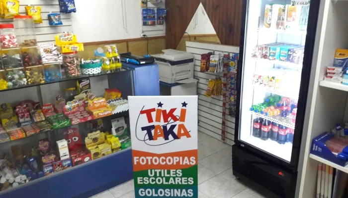 Tiki Taka -  Interior - San Carlos