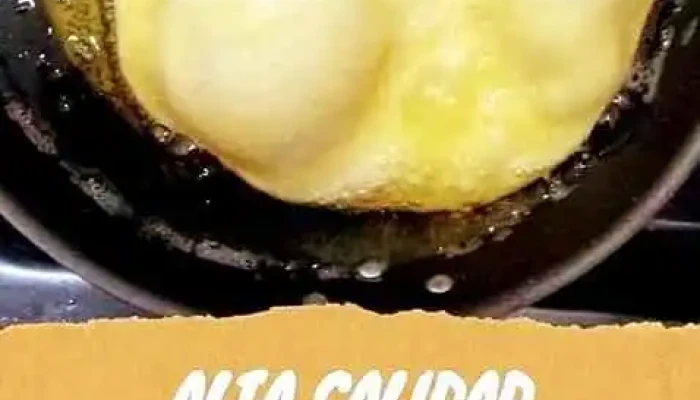 Tortas Fritas Media Noche Comida Y Bebida - Minas