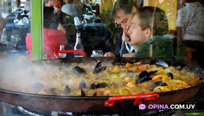 Trattoria Da Piero -  Comida Y Bebida - Piri&aacute;polis