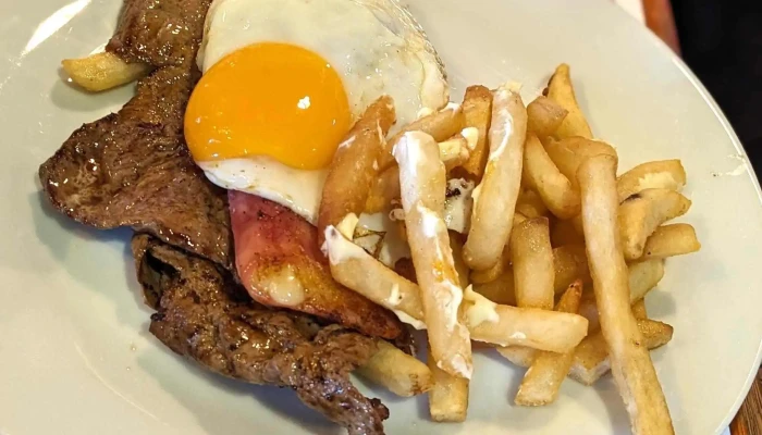 Trouville Salto Centro -  Comidas Y Bebidas - Salto