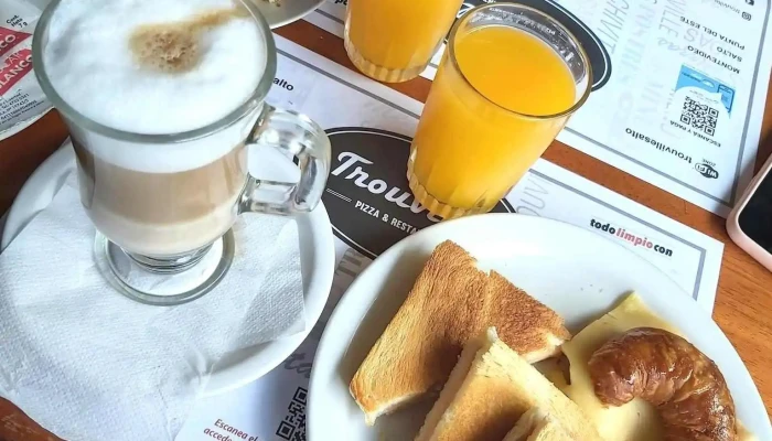 Trouville Salto Centro -  Jugo - Salto