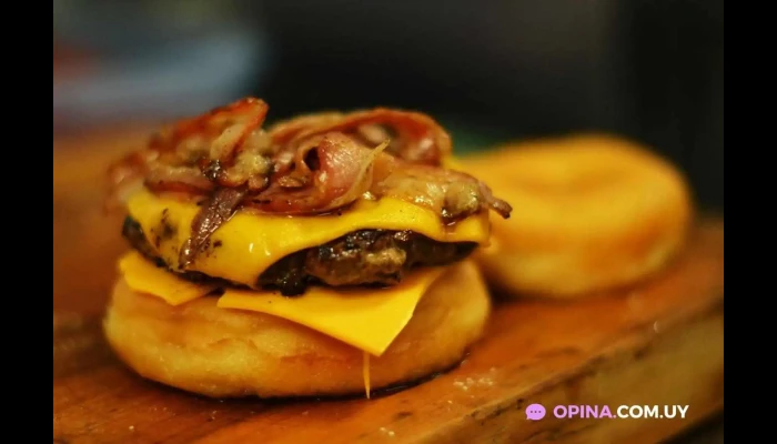 Tsunami La Paloma Comida Y Bebida - La Aguada y Costa Azul