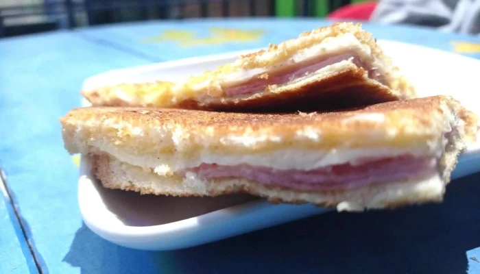 Tu Lugar -  Comidas Y Bebidas - Treinta y Tres