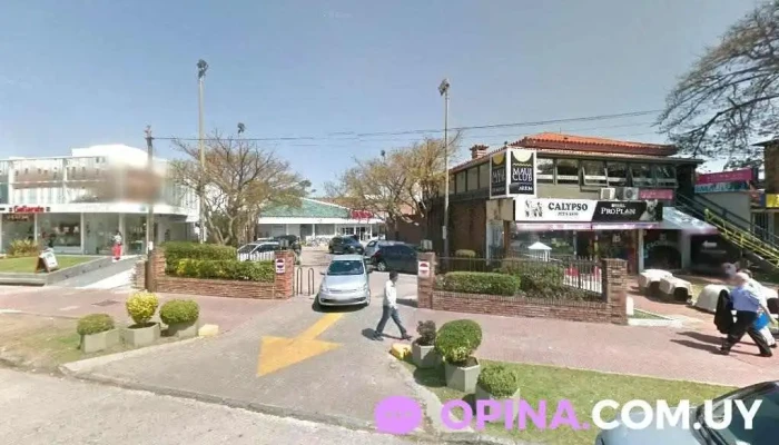 Ultimatum - Montevideo