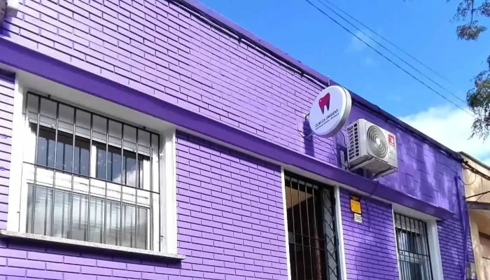 Unident Clinica Dental Y Ortodoncia -  Del Propietario - Montevideo