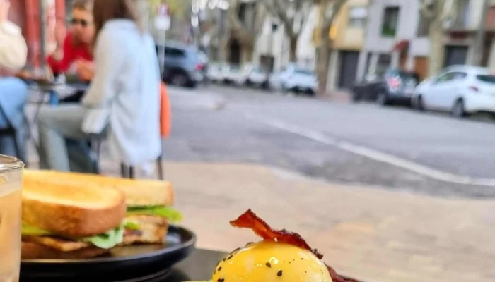 Uno Catorce Cafe Comentario 6 - Montevideo