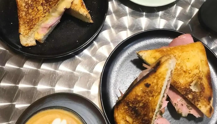 Uno Catorce Cafe Comidas Y Bebidas - Montevideo