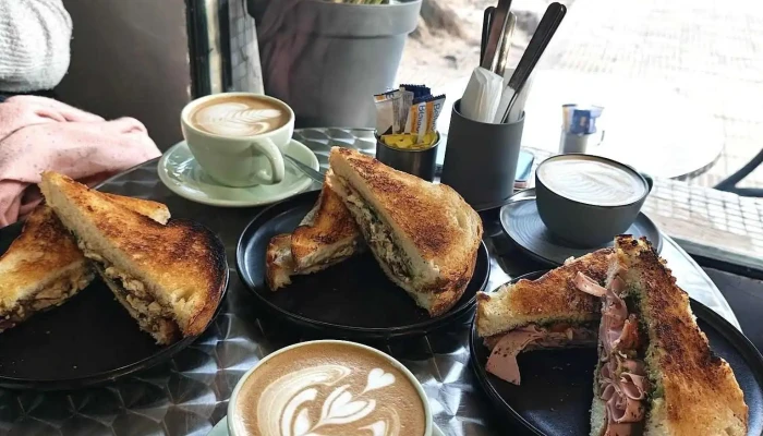 Uno Catorce Cafe Pastel - Montevideo