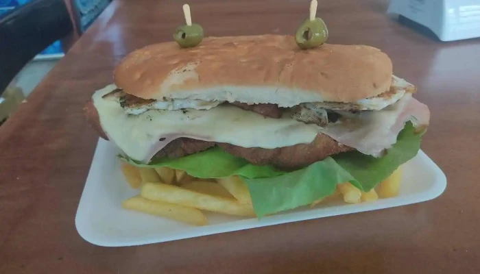 Uru Paddle -  Comida Y Bebida - Nueva Palmira