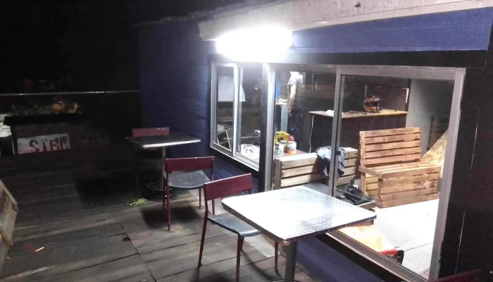 Valhalla Resto Bar -  Ambiente - Colonia Nicolich