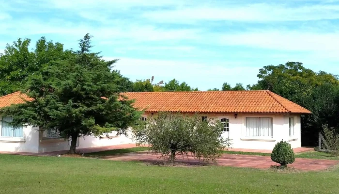 Veinticinco De Agosto -  Abierto Ahora - 25 de Agosto