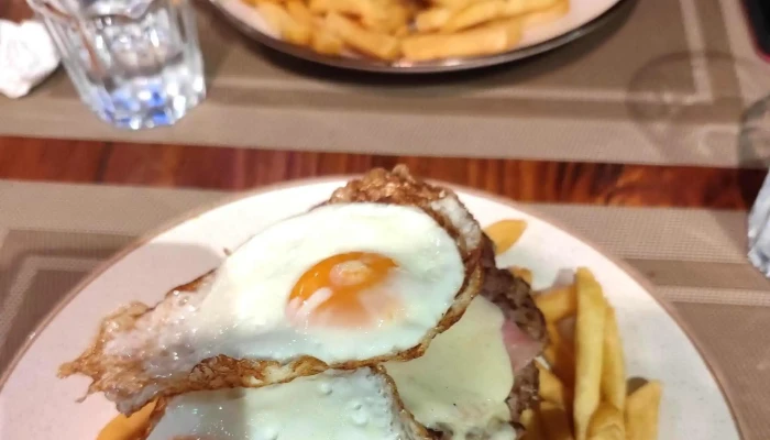 Veintitres Bar -  Comentario 3 - Montevideo