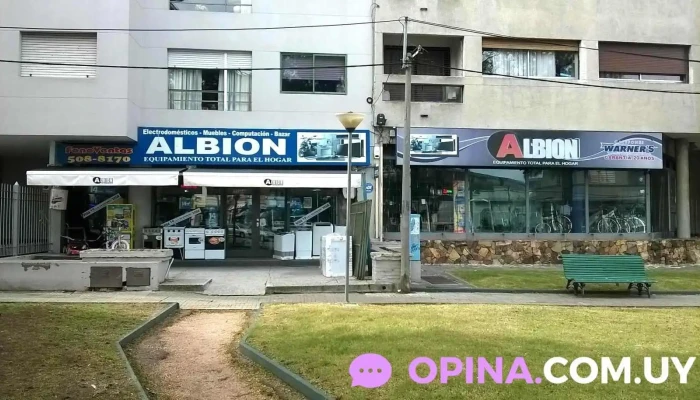 Ventas Albion - & Av. Italia