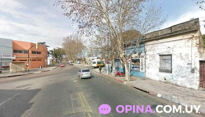 Veronica Avila Beauty salón - 12900 Montevideo