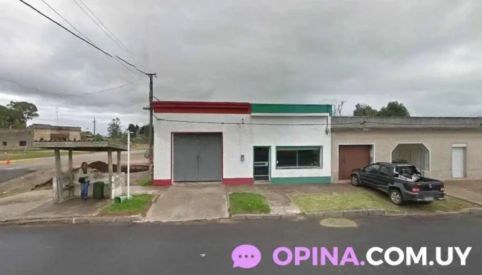 Veterinaria Huellitas - 20500 Aiguá