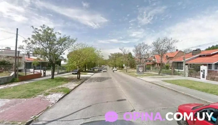 Veterinaria Punta Gorda - Av. Gral. José María Paz