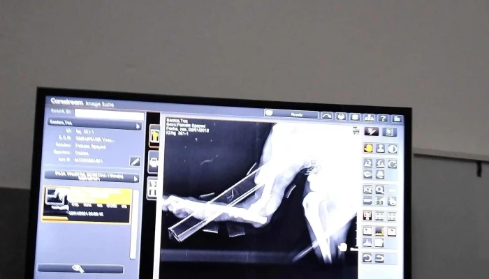 Veterinaria Santa Lucia Abierto Ahora - Montevideo