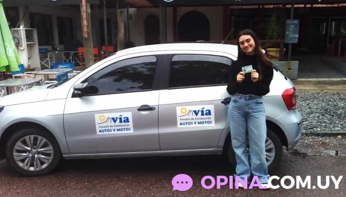 Via Escuela De Conduccion Edificio - Ciudad de la Costa