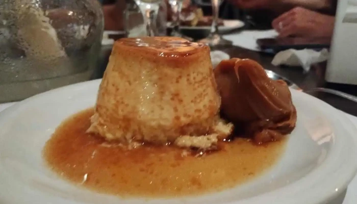 Viejo Barrio -  Flan - Col. del Sacramento