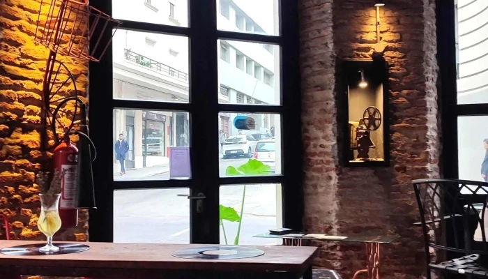 Viejo Walter -  Comentario 3 - Montevideo