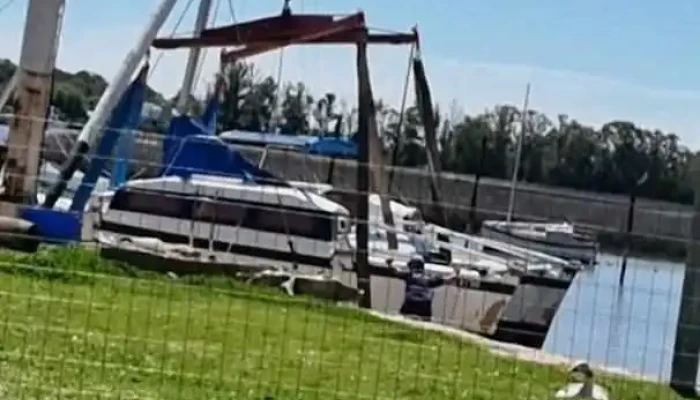 Viento En Popa Restaurante -  Videos - Montevideo