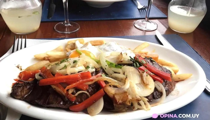 Virazon Puerto Comida Y Bebida - Punta del Este