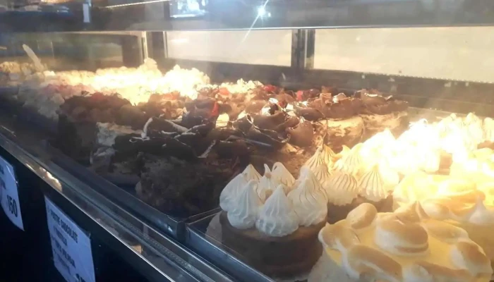 Warner Panaderia Y Confiteria Vitrina - Ciudad de la Costa