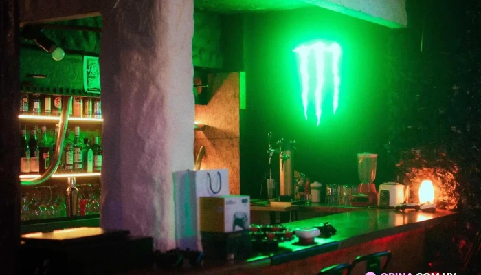 Wololo Bar Resto Bar Gamer Ambiente - Montevideo