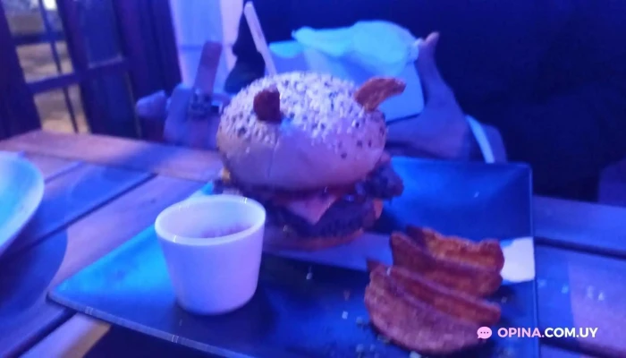 Wololo Bar Resto Bar Gamer Recientes - Montevideo