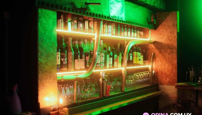 Wololo Bar 🍺 Resto Bar Gamer 🕹 - Montevideo