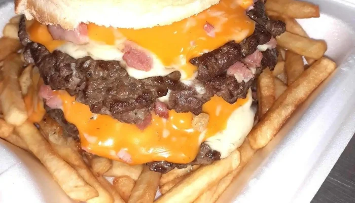 Yaco Empanadas Hamburguesa - Montevideo