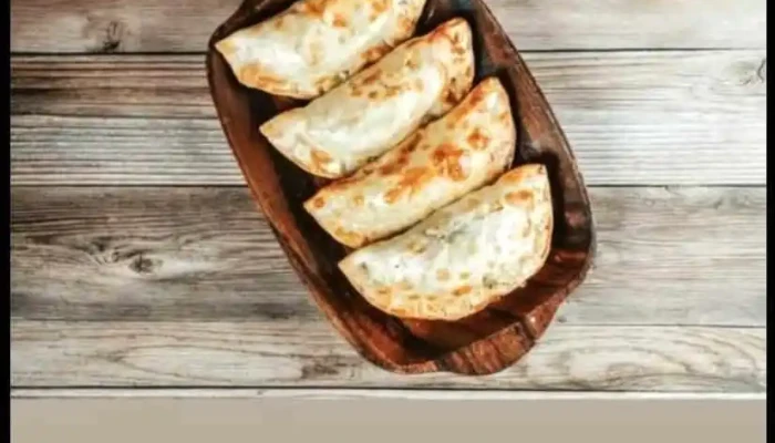 Yaco Empanadas Naan - Montevideo