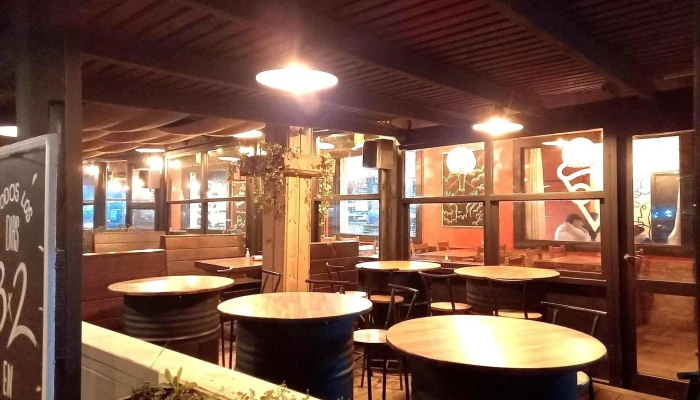 Yudas Restobar Ambiente - Ciudad de la Costa