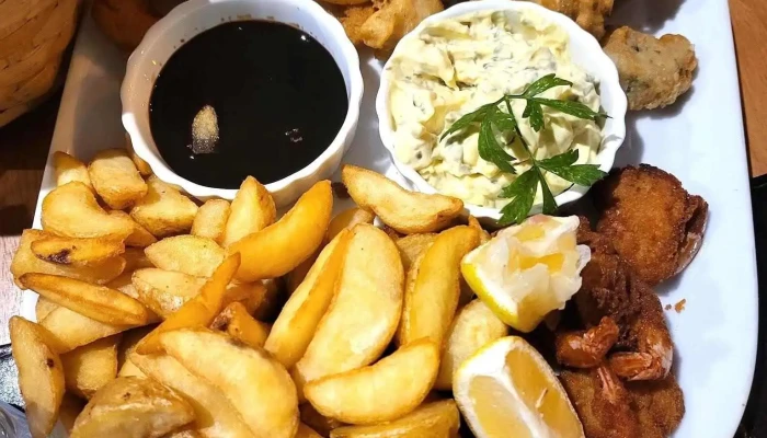 Yudas Restobar Papas Fritas - Ciudad de la Costa