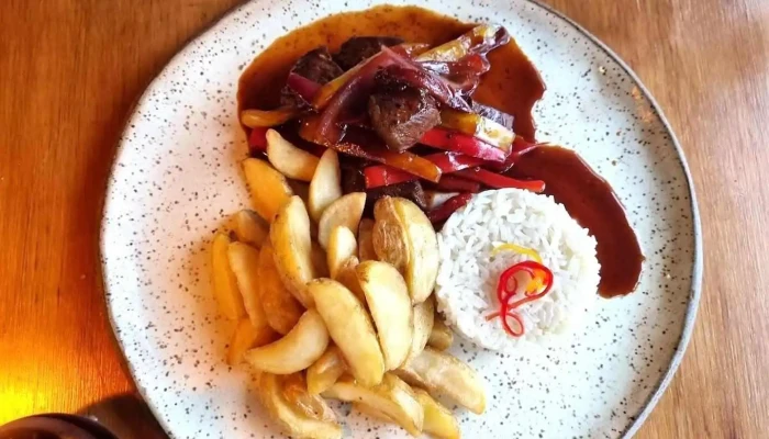 Zazu Puerto Lomo Saltado - Punta del Este